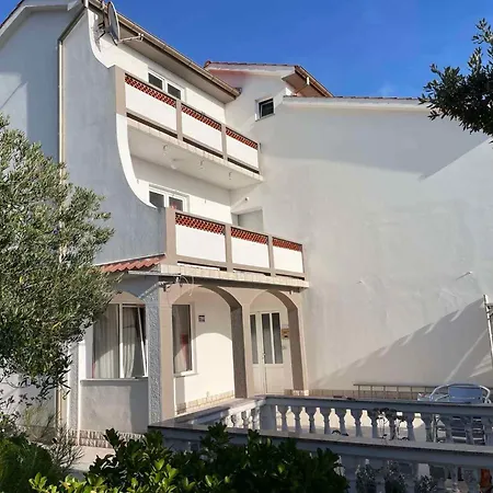 In Barbat/insel Rab 17610 Апартаменты *