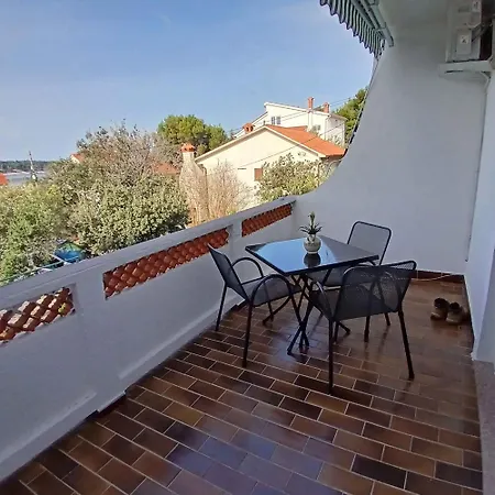 In Barbat - Insel Rab 17610 Apartman *